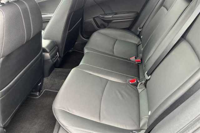 Honda Civic 1.5 VTEC Turbo Prestige 5dr CVT 