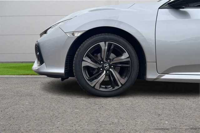 Honda Civic 1.5 VTEC Turbo Prestige 5dr CVT 
