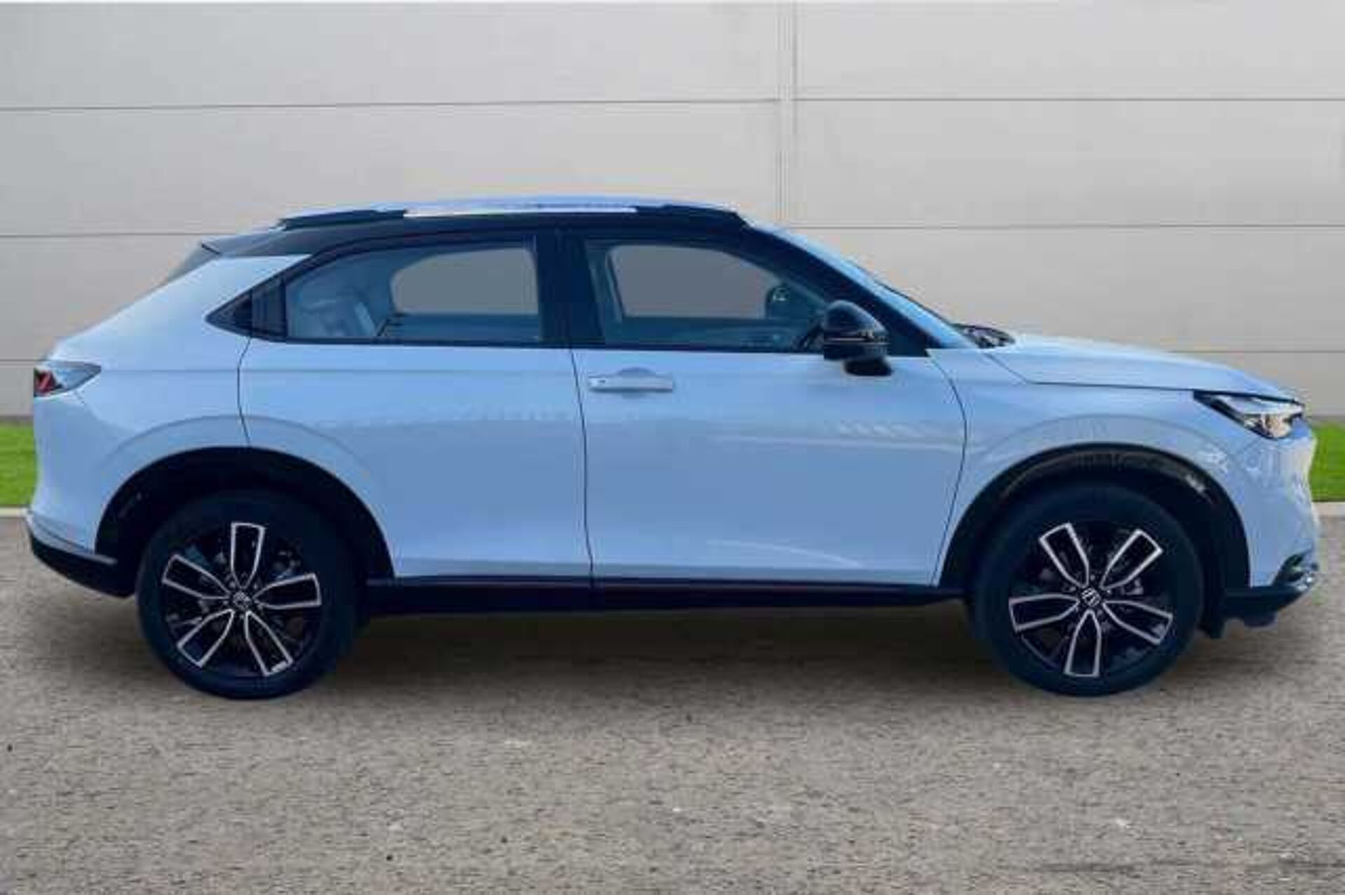 Honda HR-V Hybrid 1.5 h i-MMD Advance Style SUV 5dr Petrol Hybrid CVT Euro 6 (s/s) (131 ps) 