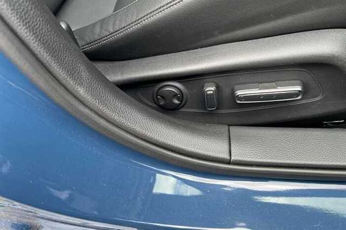 Honda Civic Hybrid 2.0 eHEV Advance 5dr CVT 