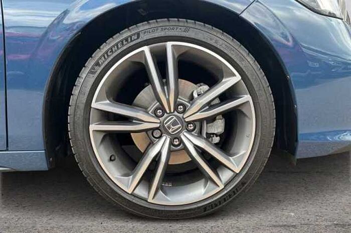 Honda Civic Hybrid 2.0 eHEV Advance 5dr CVT 