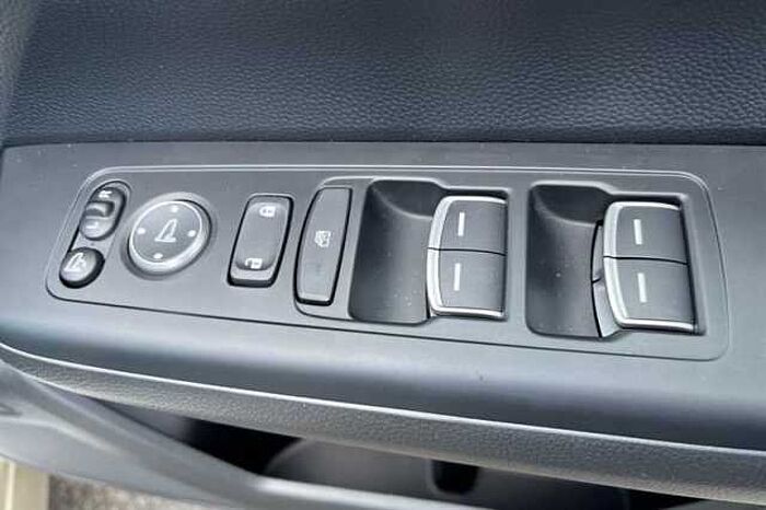 Honda CR-V Hybrid 2.0 ePHEV Advance Tech 5dr eCVT 