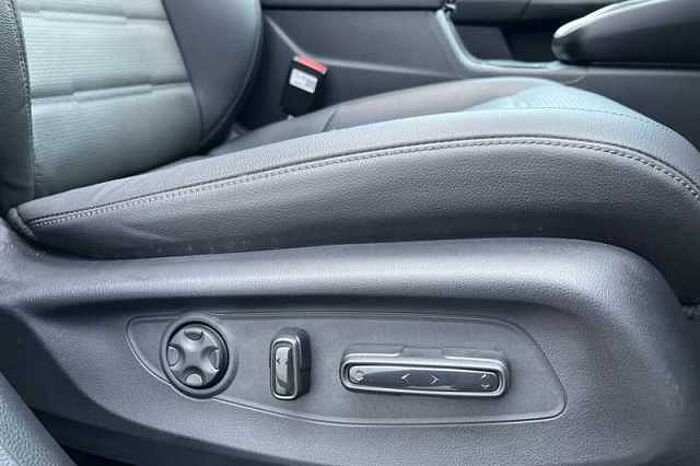 Honda CR-V Hybrid 2.0 ePHEV Advance Tech 5dr eCVT 