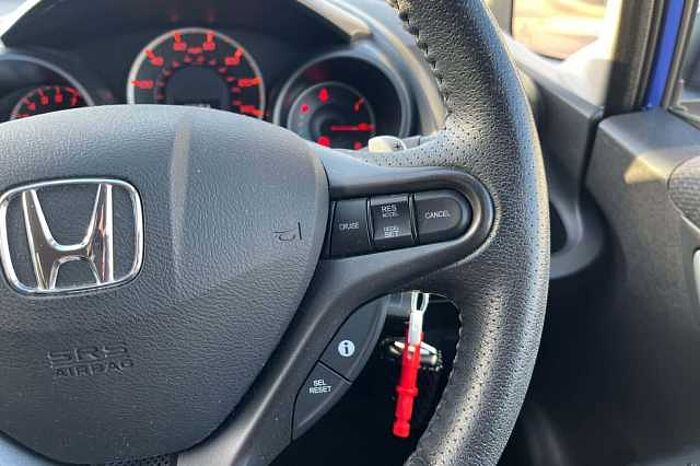 Honda Jazz 1.4 i-VTEC ES Plus Hatchback 5dr Petrol CVT Euro 5 (99 ps) 