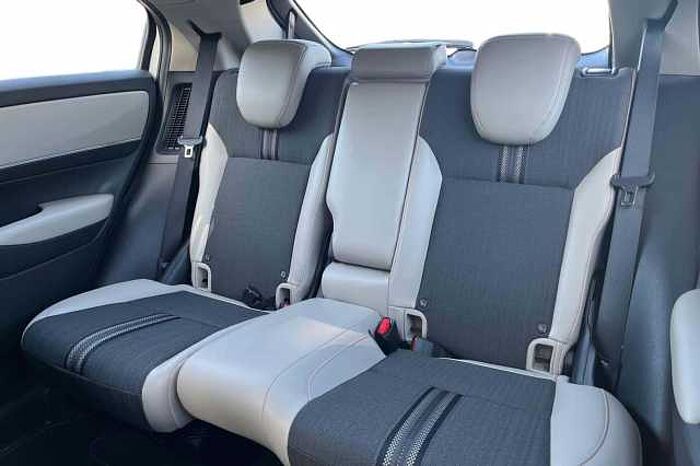 Honda HR-V Hybrid 1.5 h i-MMD Advance Style SUV 5dr Petrol Hybrid CVT Euro 6 (s/s) (131 ps) 