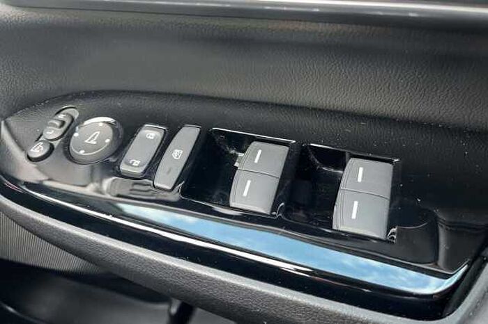 Honda CR-V Hybrid 2.0 h i-MMD EX SUV 5dr Petrol Hybrid eCVT 4WD Euro 6 (s/s) (184 ps) 